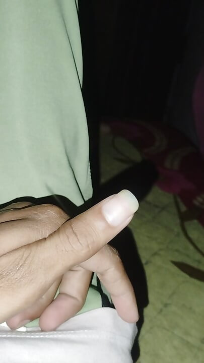 Lick my thumb