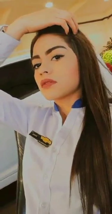 Nicole enriquez puta sabrosa edecan y secretaria