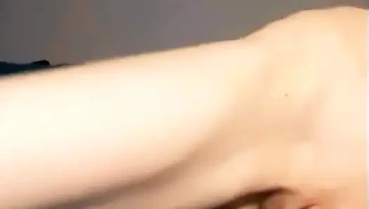 1-я сессия Tara Steele перед вебкамерой