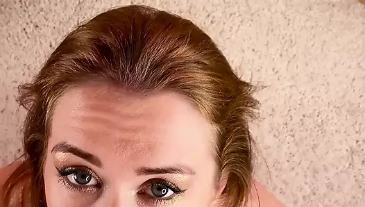 Cewek imut rambut pirang ini dientot habis-habisan sampai dicrot di muka - pov