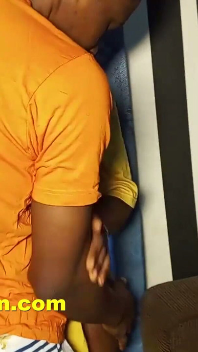 Pacarku berenang di memekku sepanjang malam | Klip 1