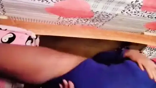 Cewek seksi dengan lingerie seksi di musim panas