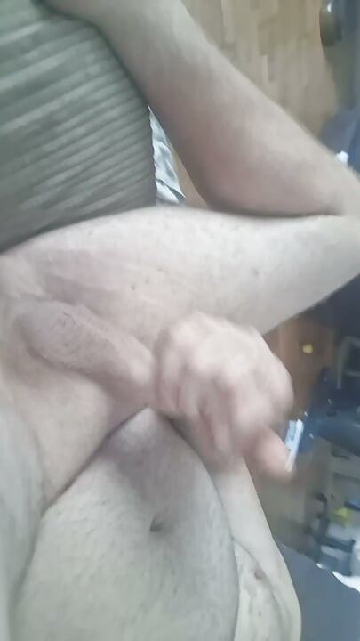 Shaven cock