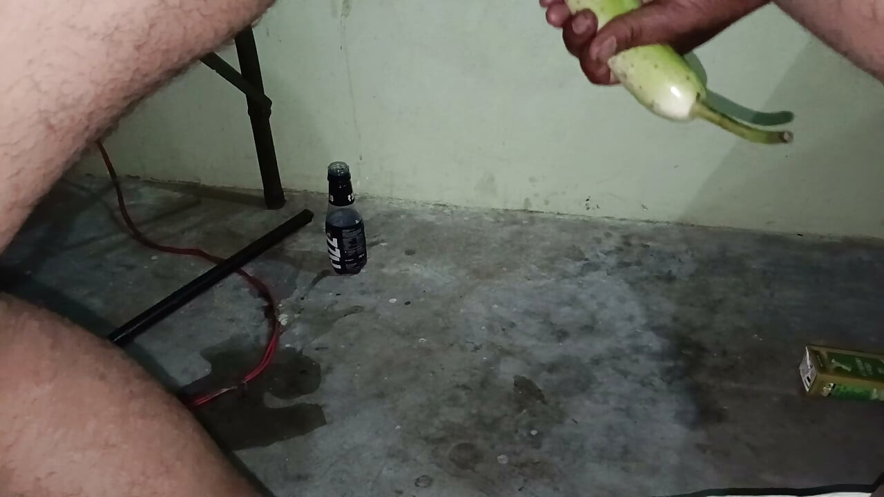 Gand mein chudai bhi ho rahi hai aur land ka Mal bhi nikala ja raha hun