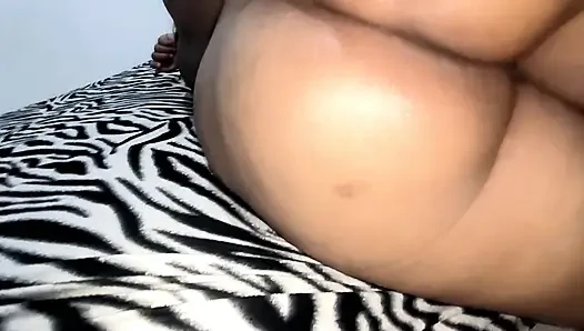 Pantat bahenol cewek semok arab kulit hitam dientot habis-habisan sama kontol besar pria kulit hitam - pov