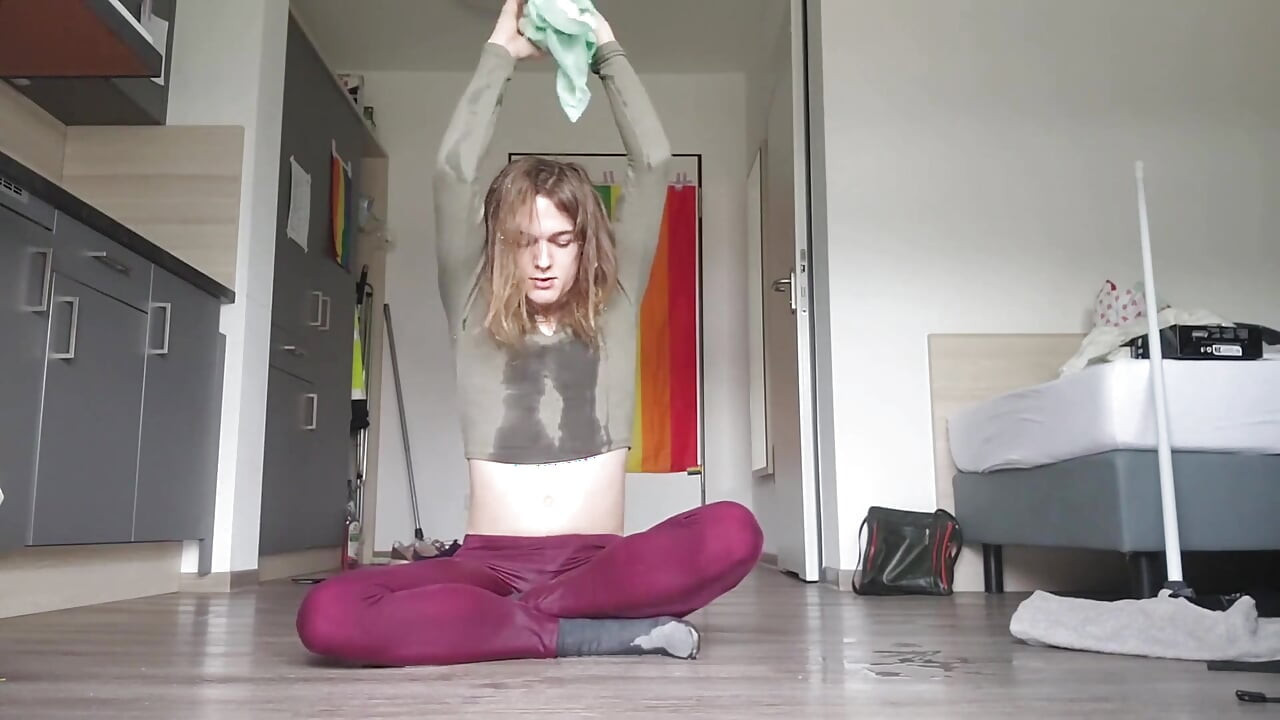 同じレギンスでまたおしっこをする