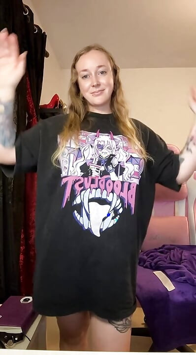 kissica video