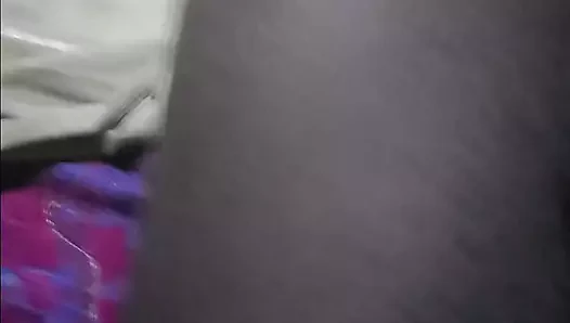 Büyük zenci yarağımla oynuyorum