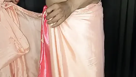 Stuning housewife sexy saree and tit bra panty