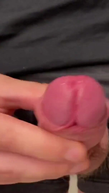 「Massive cum compilation」の象徴的な瞬間