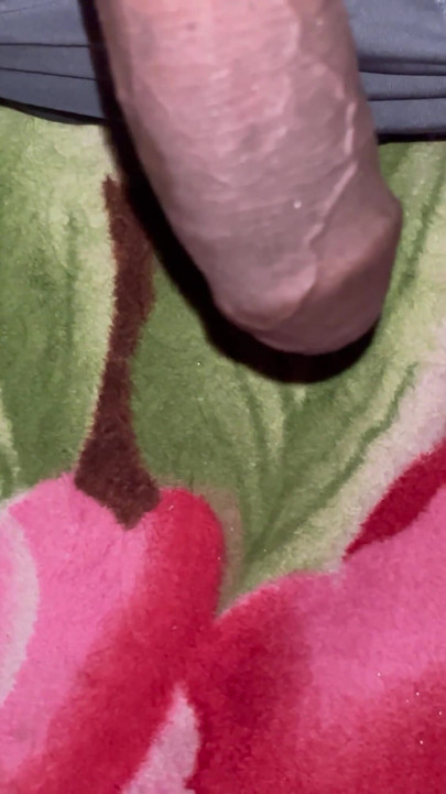 印度德西男孩与橙色的鸡巴操逼。 | 短片 1