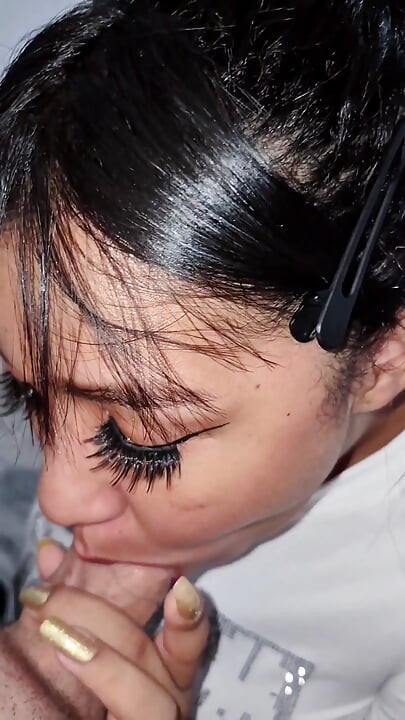 Venezuelan Doesn't Know How to Sweep the Floor so I Make Her Suck Cock and Give It Hard in the Ass