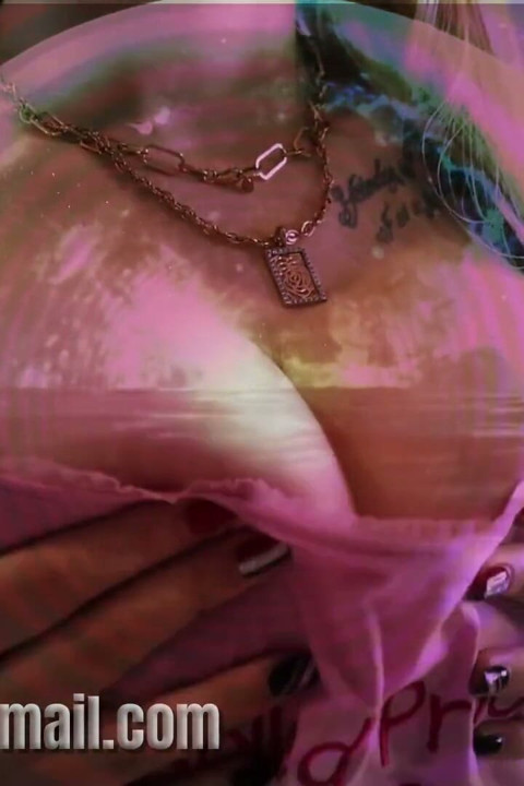 A fantasy for a newbie! I will help you dive in and lose control!