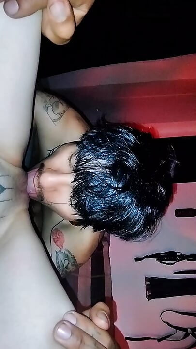 Pochwa ssie do mojej dziewczyny i intensywny seks