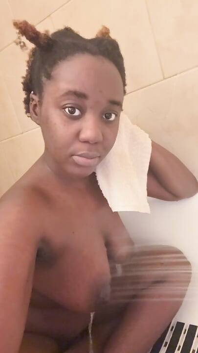 Blonde Ebony (Alliyah Alecia)