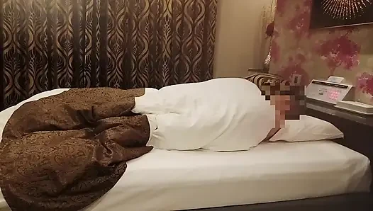Sexvideo mit dem sexpartner eines betrügenden paares