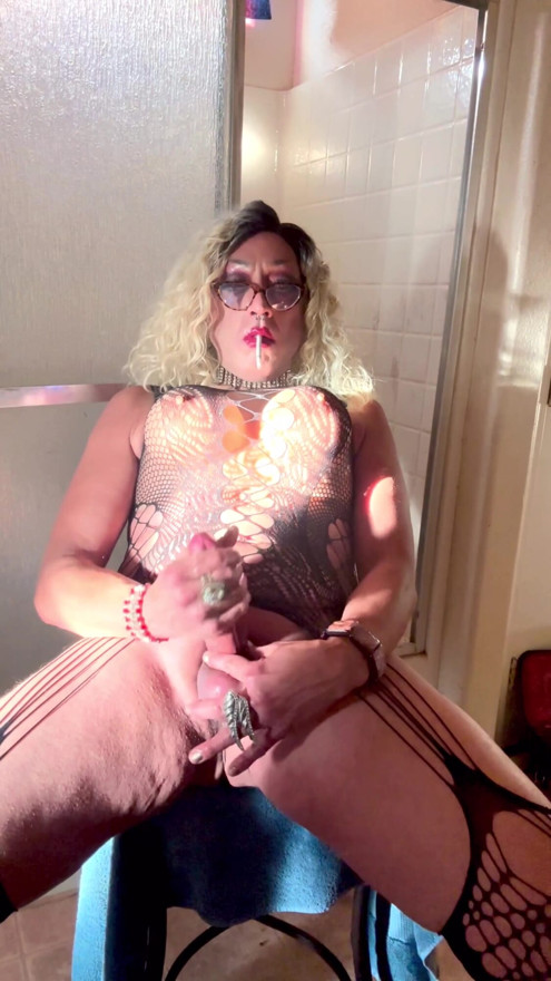 Marilyn Sunrise In Las Vegas Mature Masturbation Smoking Fetish Cum Fun Love | Clip 1