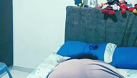 Kamu adalah godaan paling nikmat