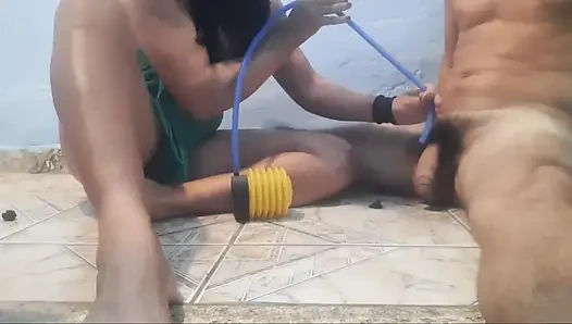 Provokativer Öl-striptease Und Fußpumpe Orgasmus.