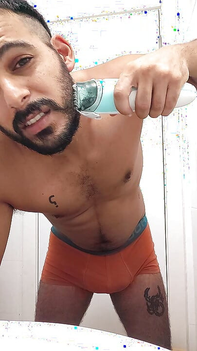 I need a haircut and a blowjob ?