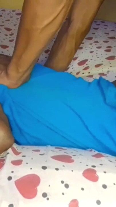 ホットな黒いティーンがセックスされる |クリップ1