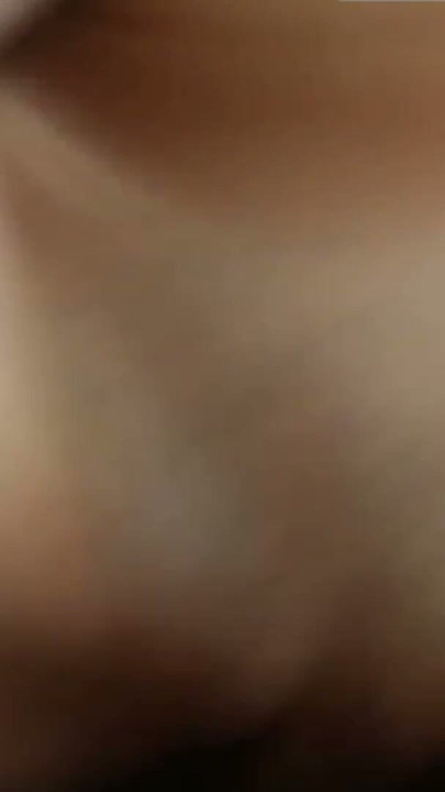 AMATEUR 18-jährige enge Muschi wird gefickt und bekommt Sperma | Clip 3