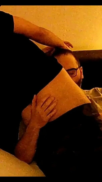 Trenutak koji morate vidjeti iz filma "Ja i moja najbolja prijateljica se zabavljamo, stare snimke"