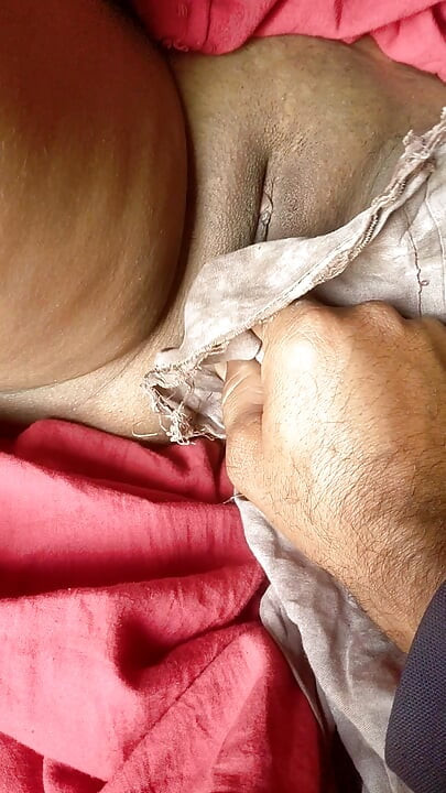 Indian bhabhi Ne devar ke sath chud gai bhabhi Ne devar ka land ka Pani nikal liya Hindi audio viral