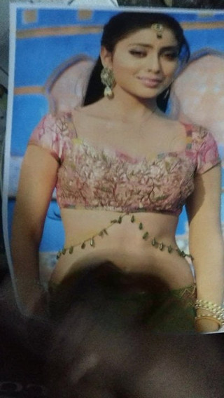 Shreya Hott, cum tribute