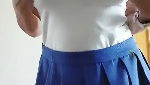 Aku mengolok-olokmu, kamu cuckold dan cash cow