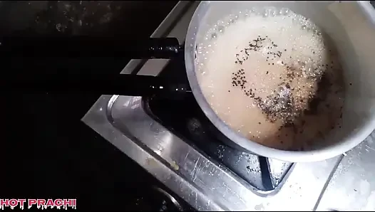 Prachi Apne dudh ka chai banake sasur ji ko piladiya