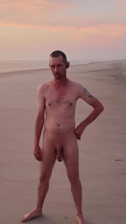 Lonly Beach
