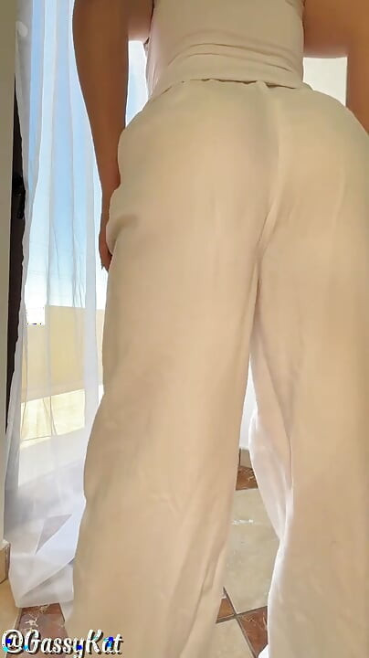 White Pants Bubbly Farts