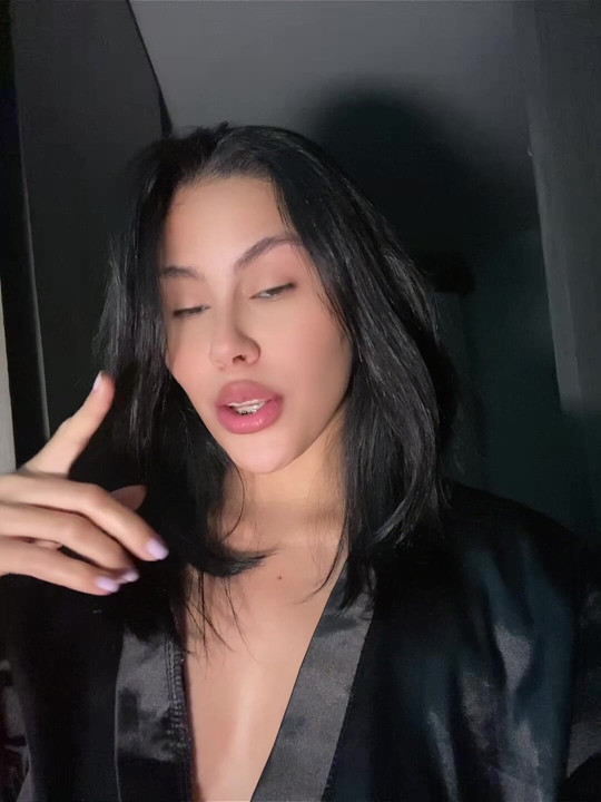 Rosa heiße sexy latina