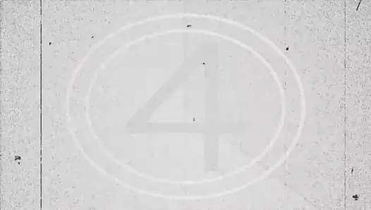 ОТВРАЩЕННАЯ МИЛФА