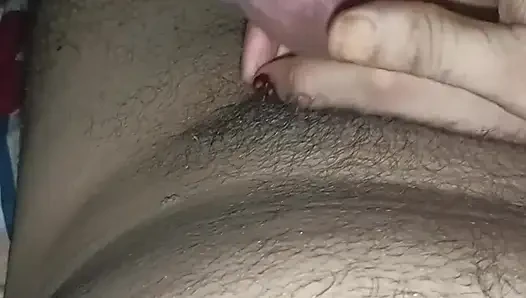 Desi kamwali ne meri land chusi
