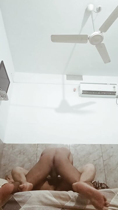 Dì bạn thân của vợ ngoại tình