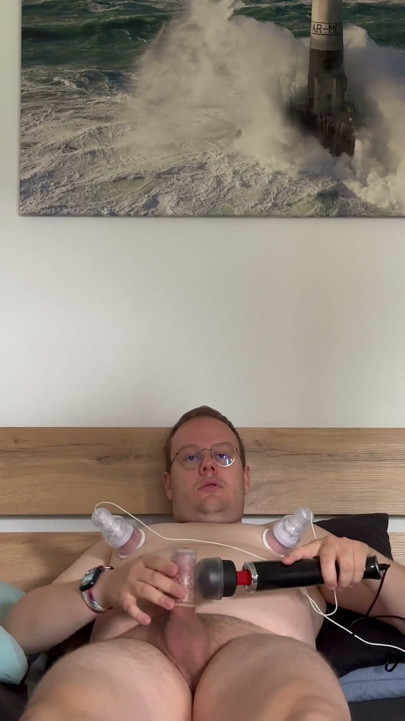 Fagspose Fag Hendrik Gransow S395 from Oberursel Germany jerks off and cums | Clip 1