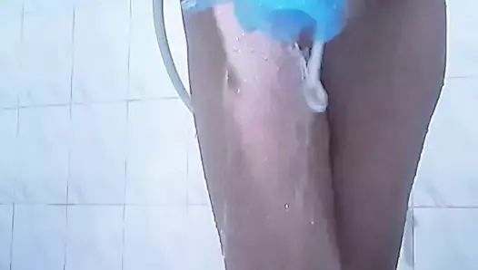 Shaving my pussy