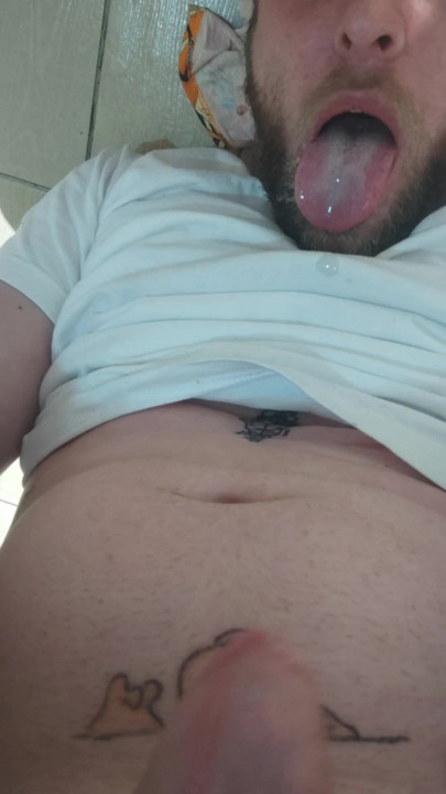 I was soo hungry.. Nobody want s to feed me today