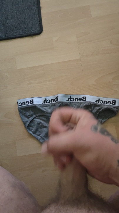 Kinky bear