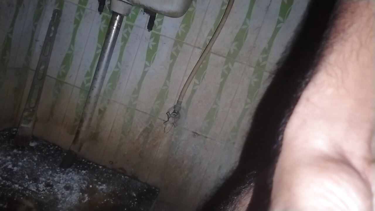 Futai în pizdă cu jucărie- Rudly