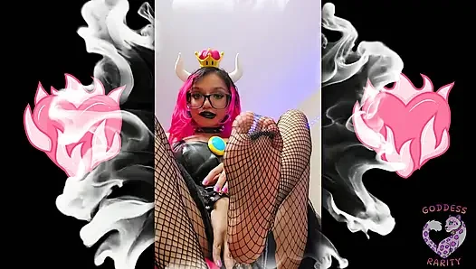 Goddess rarity melucuti bajumu sebagai Bowsette