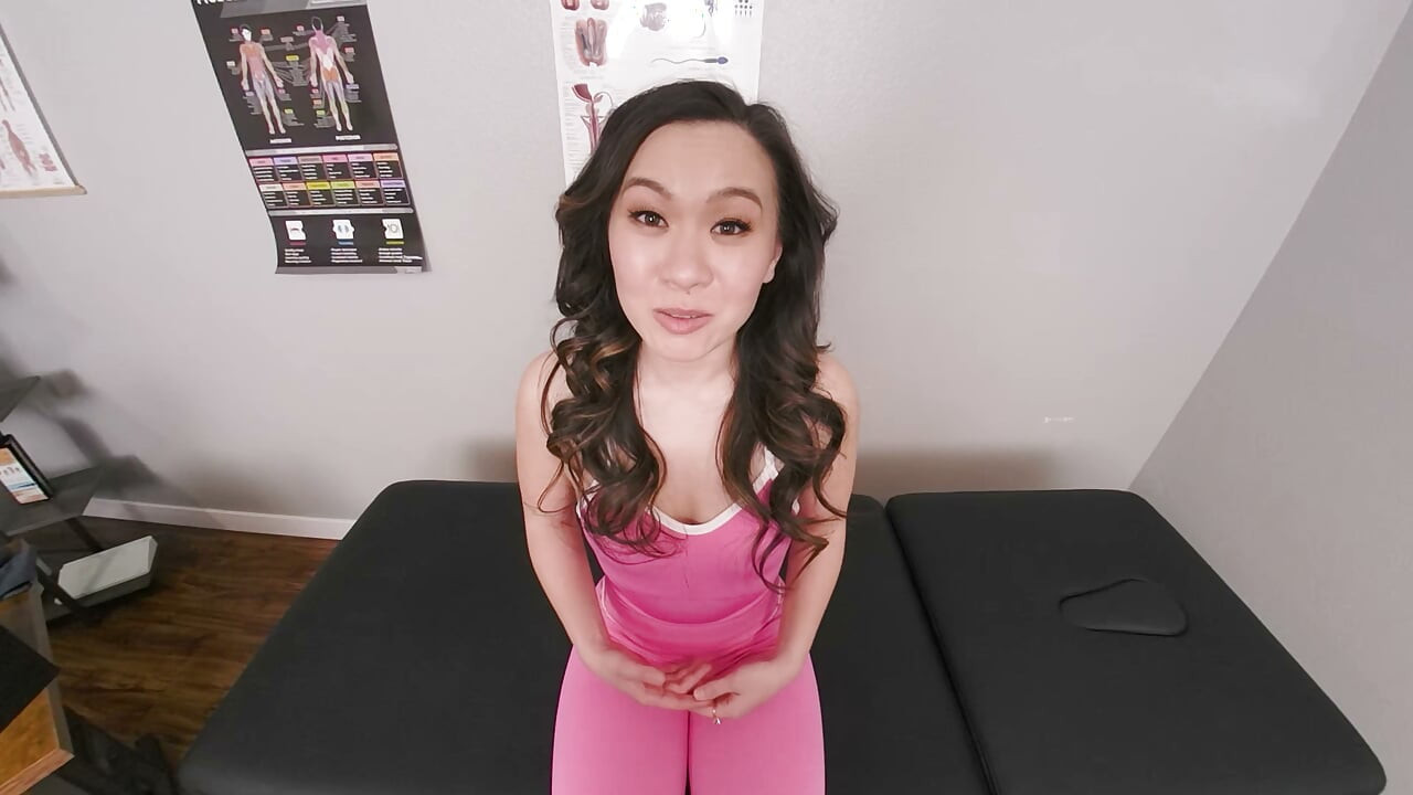 Chiropractor Uses His Cock To Make Adjustments To Kimmy's Cunt