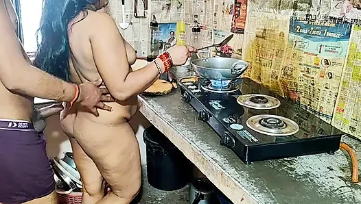 Indische desi-schwester, stiefbruder