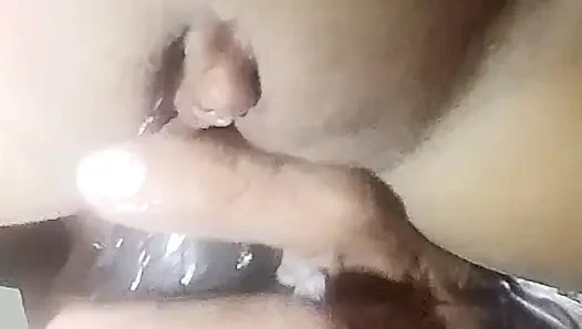 Karımı sikiyorum. Amına boşalıyorum