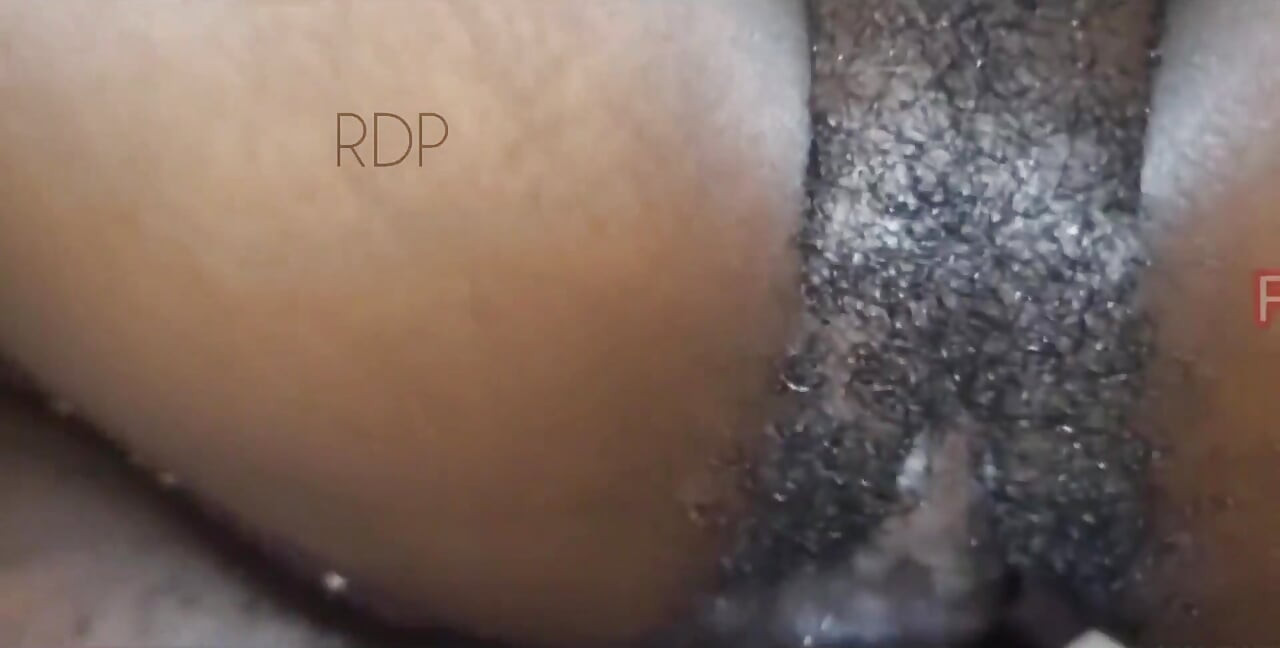 The Banana Girl That Asked Me to Fuck Her Her Juice Wet Dripping Pussy in My StepUncle Room