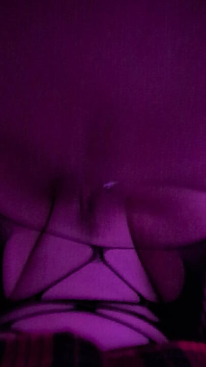 Esposa caliente follada profundamente en estilo misionero apasionado y perrito - empapada y gimiendo fuerte!