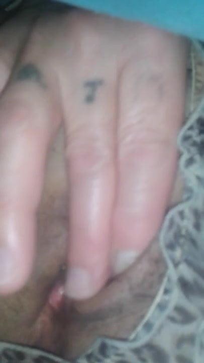 CARESSE SOUS LES DRAPS -4
