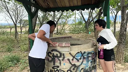 Dientot sama kontol besarku.